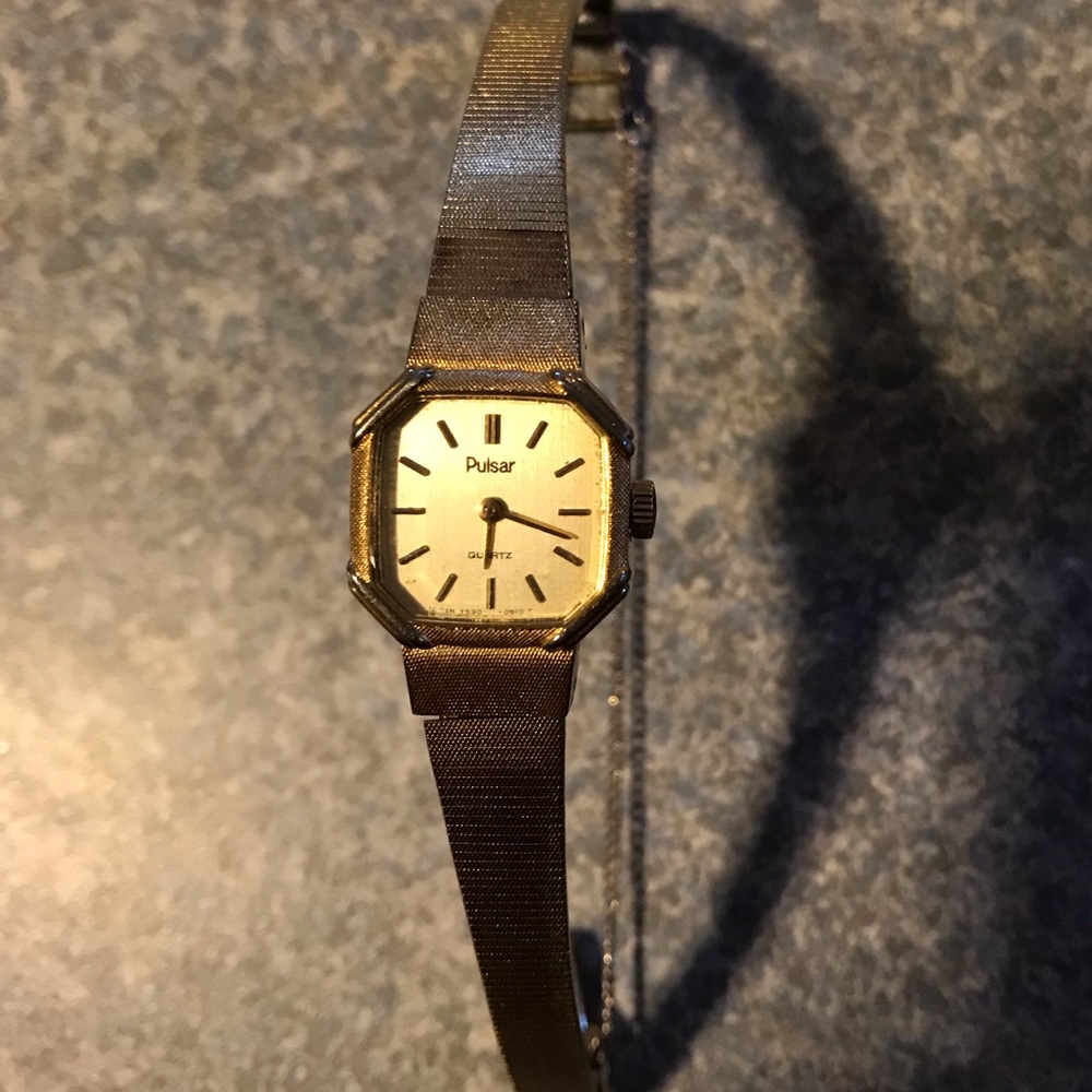 Pulsar Quartz Watch - Working Condition - Picture 3 of 7